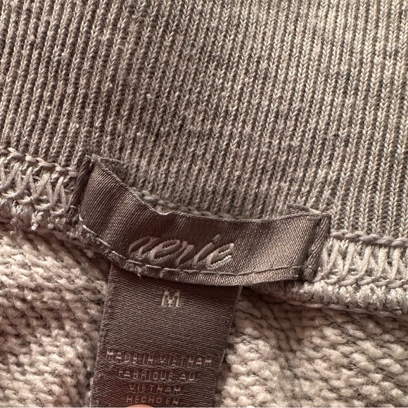 Aerie sweatpants with slit detail size medium - Picture 3 of 3